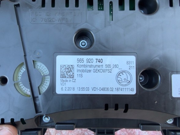 Skoda OE 565920740 AN SKODA KAROQ KODIAQ ЛІЧИЛЬНИК ПРИЛАДІВ ПАНЕЛЬ ПРИЛАДІВ ПЕРЕДНЯ ПЕРЕДНІЙ