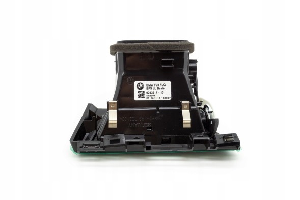 BMW OE 64229253217 Решітка повітрозабірника права BMW F30 F32