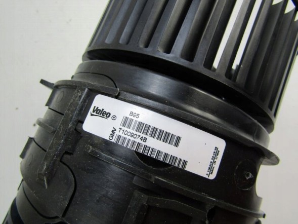Renault OE 27210108241R Megane iii air вентилятор 272108241r