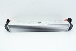 Mahle CI 402 000P Інтеркулер vw crafter t6 transporter 04l145749f