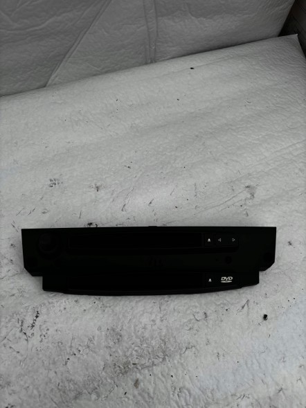 BMW OE 65836933204 6933204 ( INTRAD ) Б/у кришка передня CD BMW 65836933204