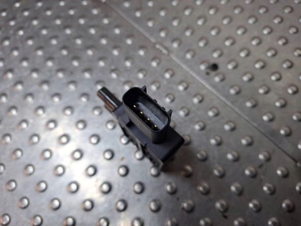 Dodge OE 68085750AB Датчик перепаду тиску 68085750ab рам 2500 / 3500 6.7d 13- oe