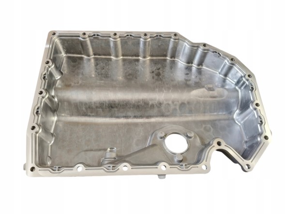 OEM 6902070339315 Масляний піддон 06K103600R для A1 A3 Q2 TT VW Golf MK7 GTI Sharan