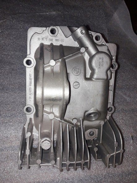 BMW OE Кришка заднього моста BMW E46 E85 E86 E89 Z4 330 - 33117512980
