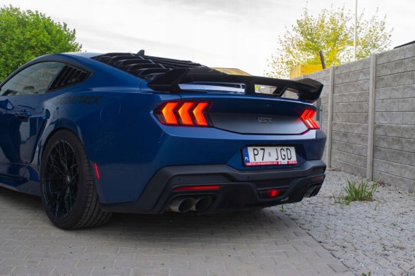 Китай JGD-MU24-RSDHGB Спойлер Лоток DARKHORSE + Gurney Flap Чорний Блиск FORD MUSTANG 2024-2025