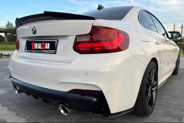 Китай F22313467844 НАКЛАДКИ ПОРОГІВ BMW F22 F23 ЧОРНИЙ ГЛЯНЕЦЬ