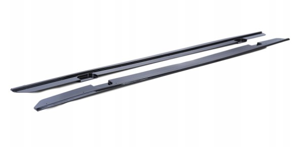 Китай F22313467844 НАКЛАДКИ ПОРОГІВ BMW F22 F23 ЧОРНИЙ ГЛЯНЕЦЬ