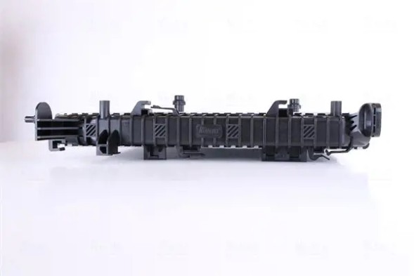 Nissens 60323 Радіатор водяний 60323 nissens audi a4 b8 (8k2)