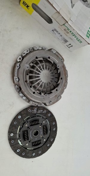 Шеффлер ЛуК 622 3429 33 Schaeffler luk 622 3429 33 комплект муфт logan captur citan