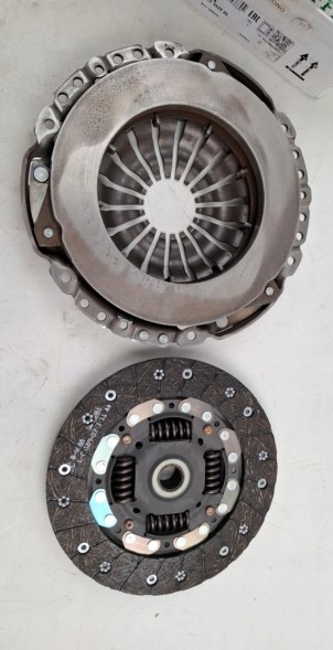 Шеффлер ЛуК 622 3429 33 Schaeffler luk 622 3429 33 комплект муфт logan captur citan