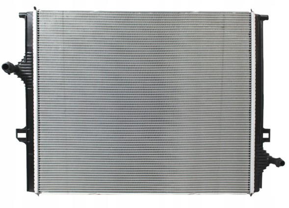 AHE 5S22 17118625430 17118741830 17118482625 Охолоджувач bmw 1 2 3 4 серії f 17118625430 17118741830 17118482625