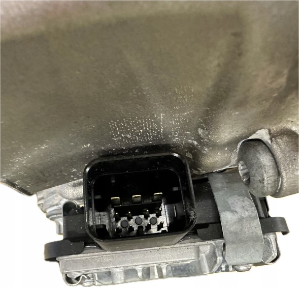Mercedes-Benz OE SKRZYNIA ROZDZIELCZA RODZIELACZ REDUKTOR MERCEDES SL W232 ORYGINAL 2322802300 2329001502 2329016801 2329028100 2215923795 РОЗПОДІЛЬНА КОРОБКА РІДНИЙ РЕДУКТОР MERCEDES SL W232 OM 2322802300