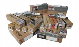 Champion RL4467/4 Комплект (16 шт.) свічок запалювання Dodge Ram 1500 2500 3500 5.7 V8 (2009-2010)