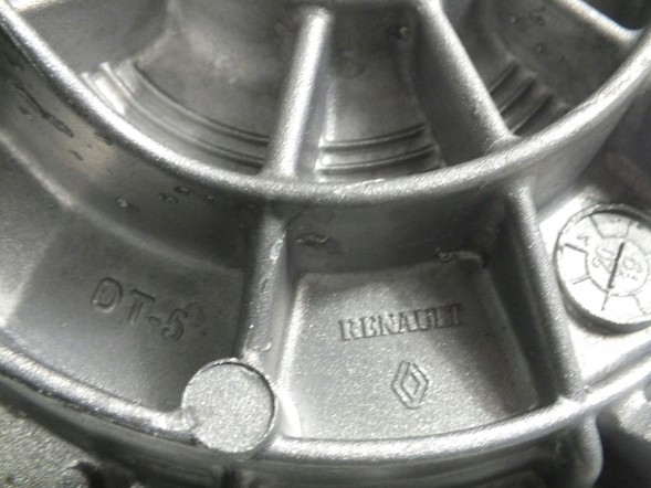 Renault OE 321016454R КРИШКА КОРОБКИ ПЕРЕДАЧ НИЖНЯ RENAULT CLIO IV