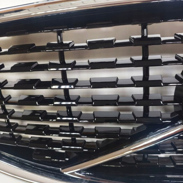 Китай V20335 Решітка Радіатора (Grill) R-Design, Замінник для XC60 II 2017–