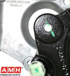 Fiat OE Оригінальний Кронштейн левера перемикання передач для Fiat Doblo 9850390080 AMH90081
