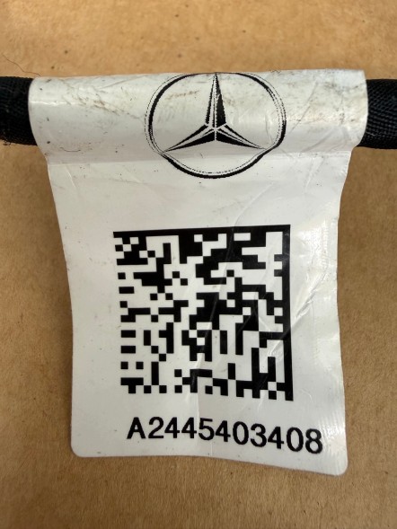 Mercedes-Benz OE A2445403408 A244540 6xpdc MERCEDES GLB X247 ДРІТ ЗЧЕПЛЕННЯ ПЕРЕДНЬОГО БАМПЕРА A2445403408 + ДАТЧИКИ PDC
