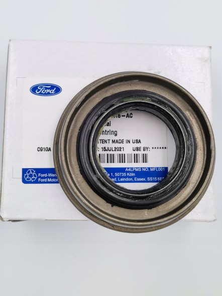 Ford OE CV6W-4B416-AC CV6W4B416AC Сальник заднього вала FORD 4X4 MONDEO KUGA EDGE