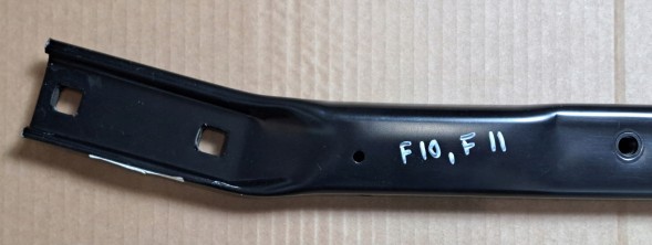 BMW OE BMW F06 F10 F11 F12 Балка верхня ремінь верхня передня 7200690