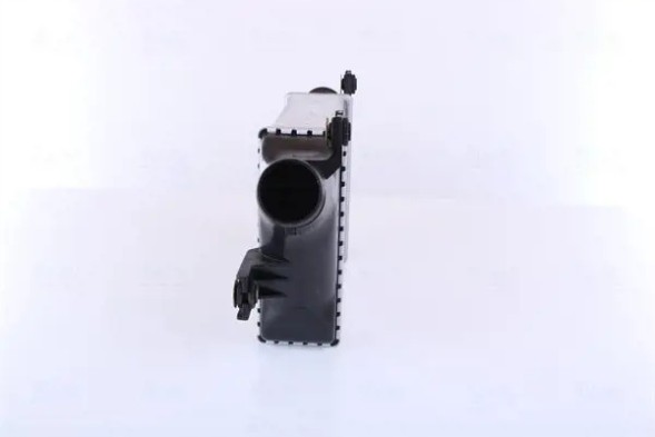 Nissens 96163 Охолоджувач повітря інтеркулер 96163 nissens