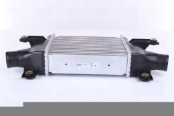 Nissens 96163 Охолоджувач повітря інтеркулер 96163 nissens