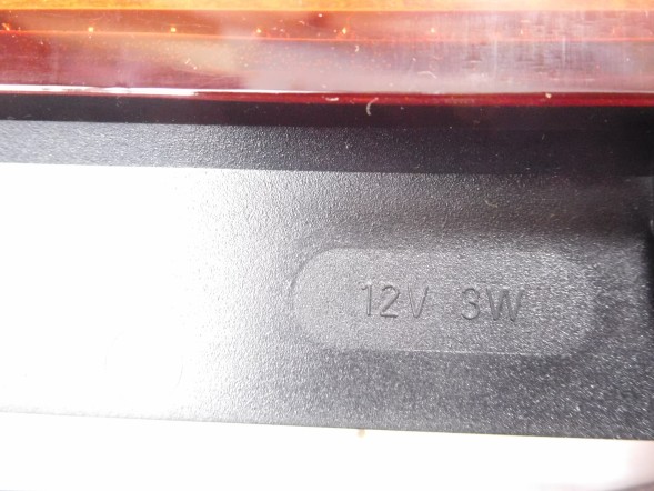 Mitsubishi OE Світлодіодний спойлер стоп-сигналу MITSUIBSHI OE MZ310899