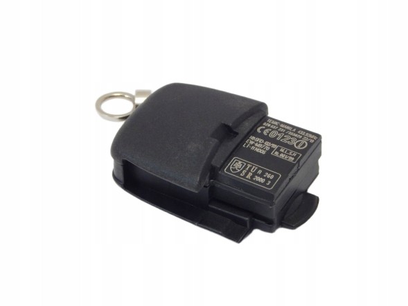 Audi OE ПУЛЬТ-ПЕРЕДАВАЧ КЛЮЧА 433.92 МГц 8Z0837231 01C AUDI A2 A4 B7 OE ASO