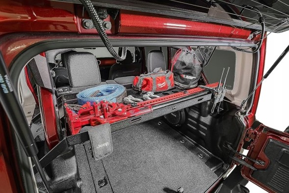 Китай 13551.41 Полиця багажника Jeep Wrangler JK Rugged Ridge