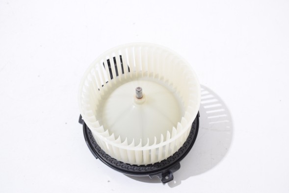 BMW OE 9490192 BMW BLDC-01 BMW X5 G05 X6 G06 X7 G07 G09 Вентилятор пічки обігрівача (Дмухавка)