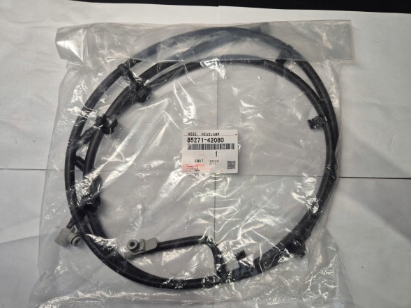 Toyota OE 2024 Toyota bZ4X Шланг омивача фар 8527142080