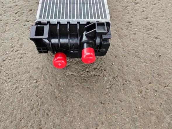 Китай 80A145804A 80A145804D 8W0145804A 8W0 145 804 A Додатковий охолоджувач води Intercooler Audi A6 C8 4K Audi A7 4K