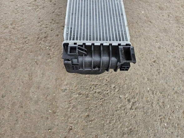 Китай 80A145804A 80A145804D 8W0145804A 8W0 145 804 A Додатковий охолоджувач води Intercooler Audi A6 C8 4K Audi A7 4K