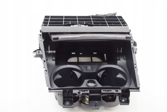 OEM 6806794 6809803 5A0EFB3 BMW BMW 3 G20 G21 Буфер обміну попільничка Декор Консоль Тунель чашки ДУБ