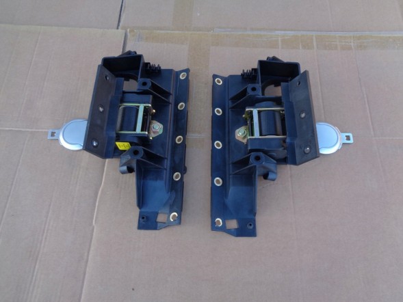 Mercedes-Benz OE A2308680131 A2308600586 MERCEDES SL W230 AMG НАТЯЖАЧ РЕМНЯ НАТЯЖАЧ РЕМЕНІ