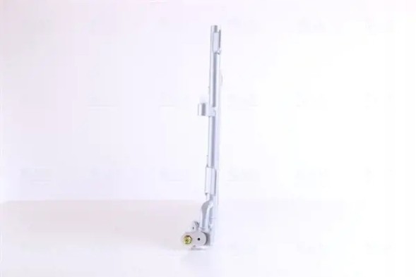 Nissens 940752 Конденсатор радіатора кондиціонування повітря 940752 nissens