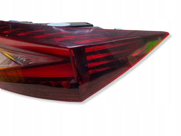 Skoda OE V5LA945208C Skoda enyaq iv лампа задня права crystal lighting led 5la945208c