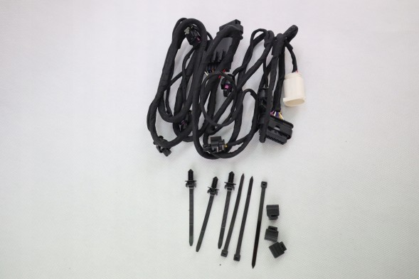 Китай BMV61129438265 УСТАНОВКА ПУЧКА ШНУРА 4 PDC НА ГАЛОГЕНИ BMW 3 G20 G21 61129438265 ПЕРЕДНІЙ