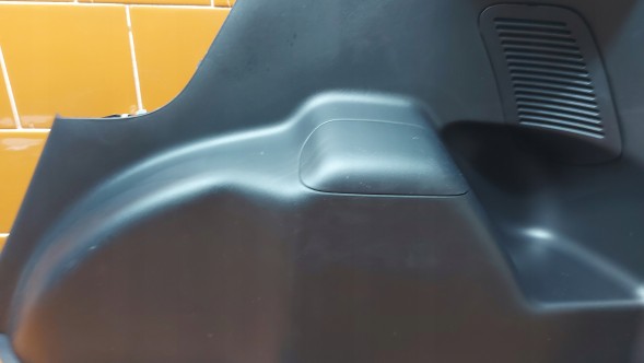 Toyota OE 64730-0D072 64730-0D072-B0 64730-0D071 64730-0D080 ОББИВКА БЕКОНА БАГАЖНИКА ПРАВА ЗАДНЯ ЧАСТИНА TOYOTA YARIS II 05-11