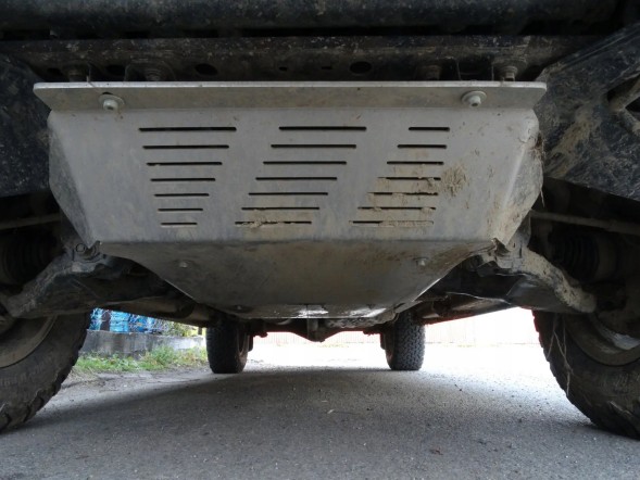 Fabryka4X4 OHC АЛЮМІНІЄВА КРИШКА ДВИГУНА ДЛЯ БАМПЕРА ОРИГІНАЛЬНОГО TOYOTA HILUX VIGO 05-15
