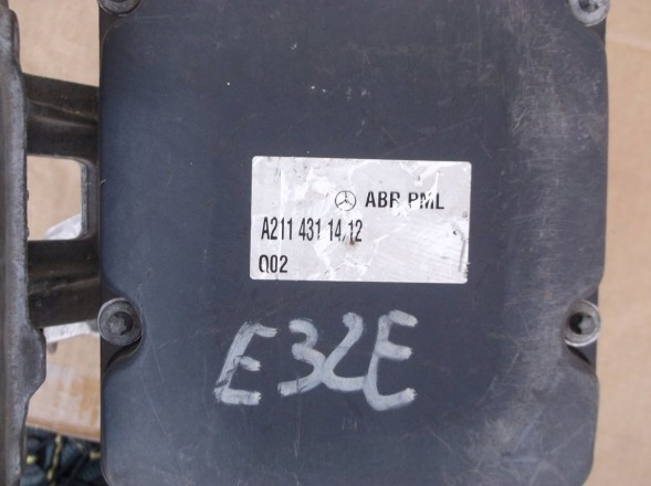 Mercedes-Benz OE A211431141 211431141 MERCEDES E W211 НАСОС АБС