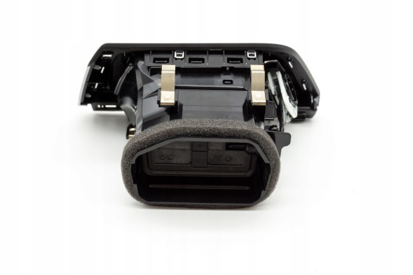 BMW OE 64229346225 Решітка повітрозабірника права BMW F30 F32 F82