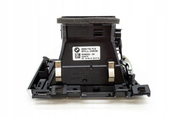 BMW OE 64229346225 Решітка повітрозабірника права BMW F30 F32 F82