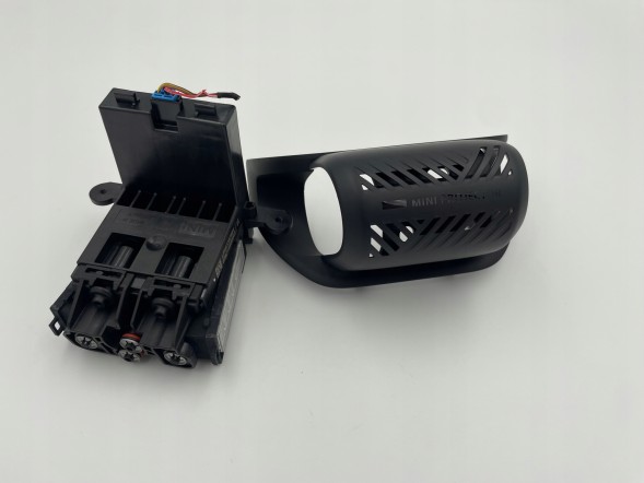 Mini OE KKDA MINI COUNTRYMAN U25 F65 F66 PROJEKTOR DESKI ROZDZIELCZEJ 5B33826 MINI COUNTRYMAN U25 F65 F66 ПРОЄКТОР ПАНЕЛІ ПРИЛАДІВ 5B33826