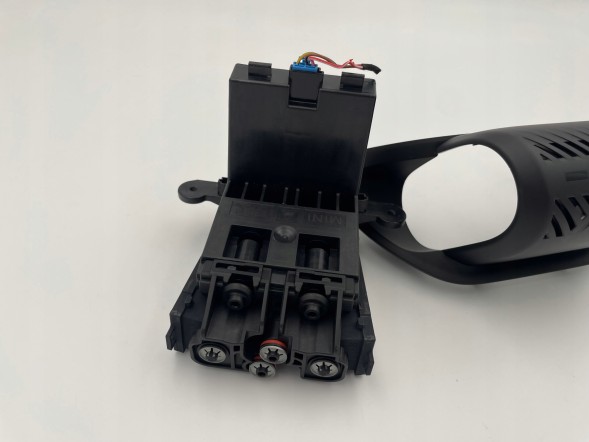 Mini OE KKDA MINI COUNTRYMAN U25 F65 F66 PROJEKTOR DESKI ROZDZIELCZEJ 5B33826 MINI COUNTRYMAN U25 F65 F66 ПРОЄКТОР ПАНЕЛІ ПРИЛАДІВ 5B33826