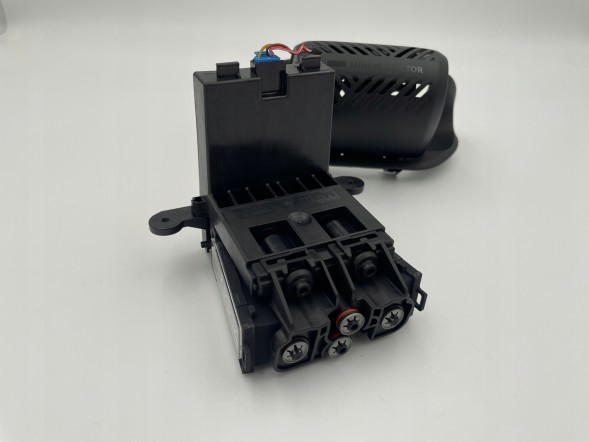 Mini OE KKDA MINI COUNTRYMAN U25 F65 F66 PROJEKTOR DESKI ROZDZIELCZEJ 5B33826 MINI COUNTRYMAN U25 F65 F66 ПРОЄКТОР ПАНЕЛІ ПРИЛАДІВ 5B33826