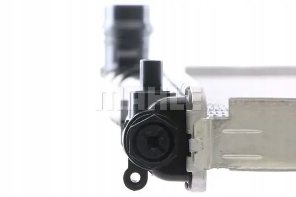 Mahle CR 455 000S Охолоджувач води cr 455 000s mahle bmw 3 e46