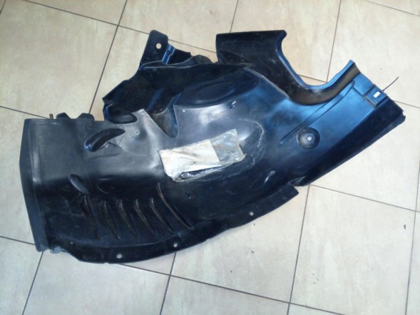 Mercedes-Benz OE 2046905630 2046905730 2046905930 КОЛІСНА АРКА MERCEDES W204 ПЕРЕДНЯ ЧАСТИНА ОРИГІНАЛ*