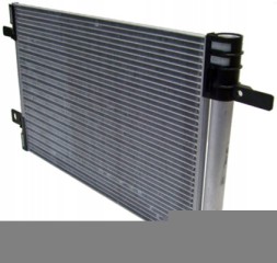Mahle AC 886 000P Конденсатор, кондиціонер mahle змінного струму 886 000p