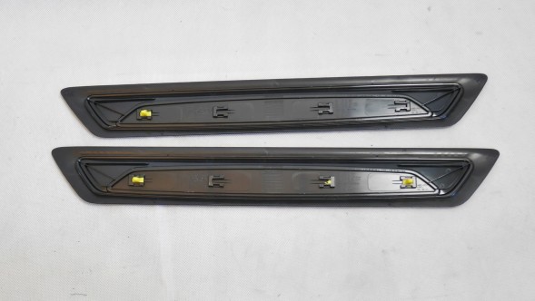 BMW OE 8051037-01 BMW F20 F30 F32 F48 F45 М-ПАКЕТ РАМКИ