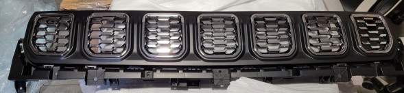 Jeep OE 0735772860 686 JEEP COMPASS LIFT 21 - ЗНЯТТЯ РЕШІТКИ ХРОМ